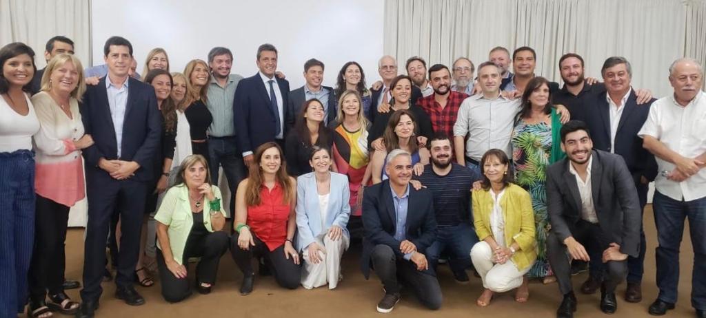 Carlos Selva participó de una reunión junto a los legisladores nacionales del Frente de Todos